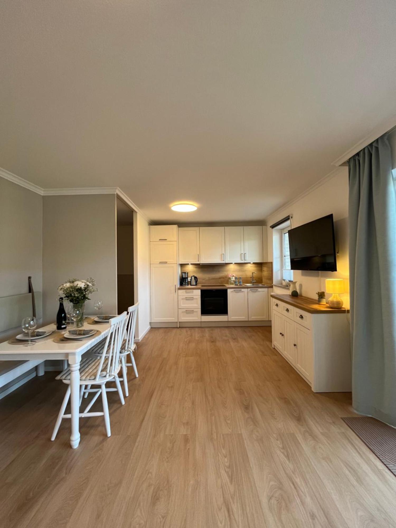 Neu 2024 - Fewo Mit Meerblick & Flair Harrislee Exterior foto